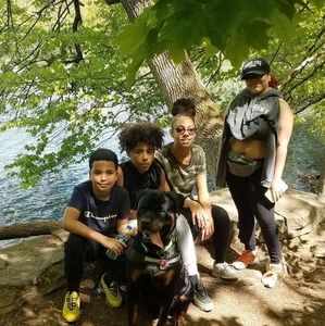 Meet your Posher, Valerie